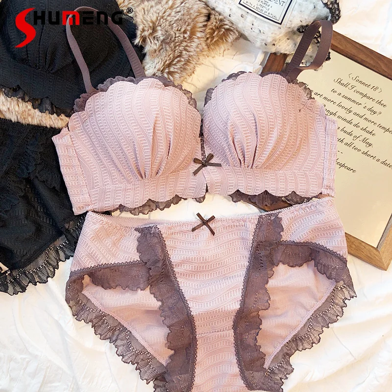 Japanese Sweet Style Enhancing Brief Sets Women Gathered Wireless Bra Suit Female Side Breast Collection Thick Bottom Intimates
Japanese Sweet Style Enhancing Brief Sets Women Gathered Wireless Bra Suit Female Side Breast Collection Thick Bottom Intimates