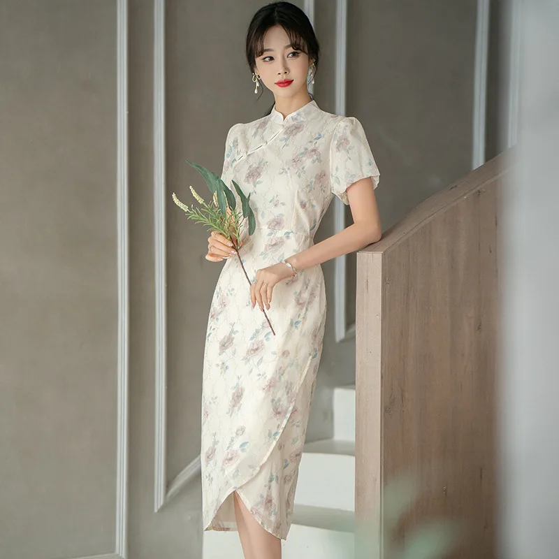 2023 New Chinese Style Women Summer Cheongsam Mid Long Vintage Floral Dress Slim Girl Split Dresses Qipao S To XXL
2023 New Chinese Style Women Summer Cheongsam Mid Long Vintage Floral Dress Slim Girl Split Dresses Qipao S To XXL