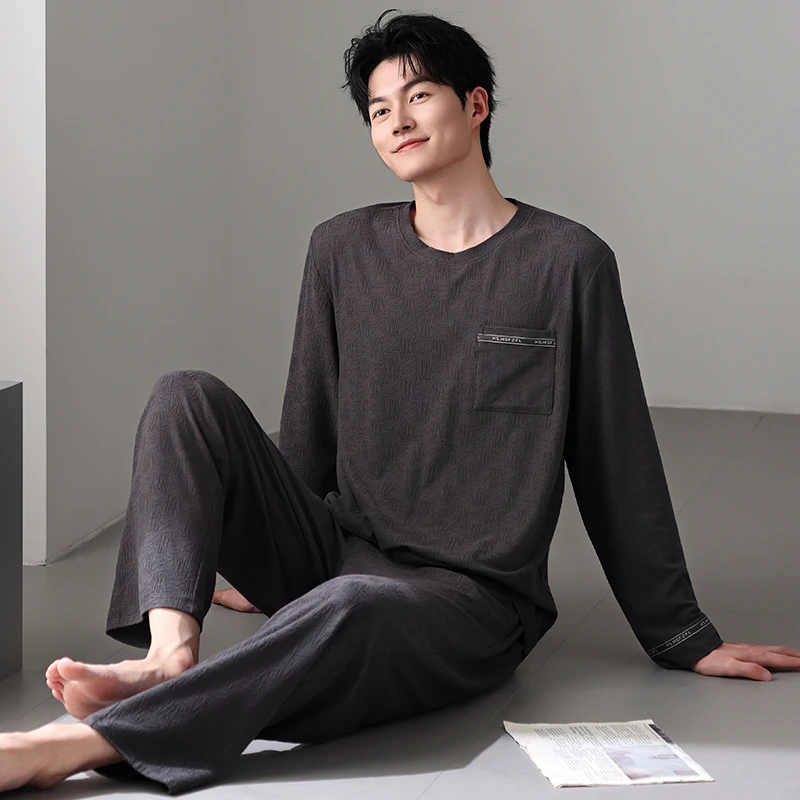 Высококачественный осенний мужской пижамный комплект из трикотажного хлопка, повседневная одежда для сна, мужские пижамы с длинными рукавами
Высококачественный осенний мужской пижамный комплект из трикотажного хлопка, повседневная одежда для сна, мужские пижамы с длинными рукавами