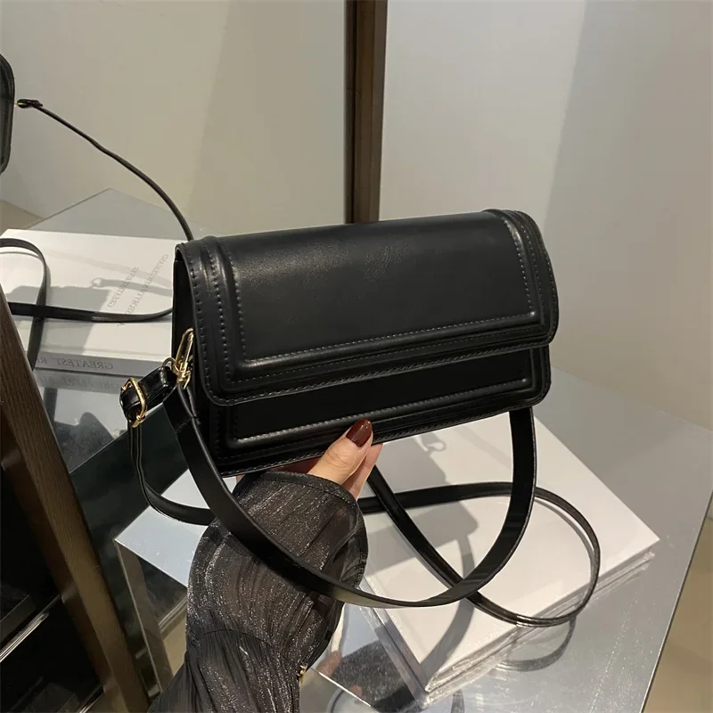 Premium bag women's texture niche handbag shoulder crossbody small square bag
Premium bag women's texture niche handbag shoulder crossbody small square bag