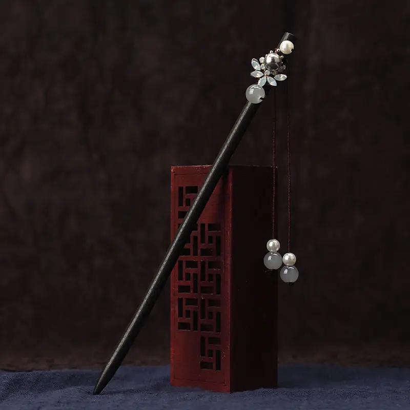 Buyao Hairpin Antique Wooden With Pearl Crystal Glass Tassel Headwear Female Imitation Ebony Headdress Ancient Costume Hairpin
Buyao Hairpin Antique Wooden With Pearl Crystal Glass Tassel Headwear Female Imitation Ebony Headdress Ancient Costume Hairpin
