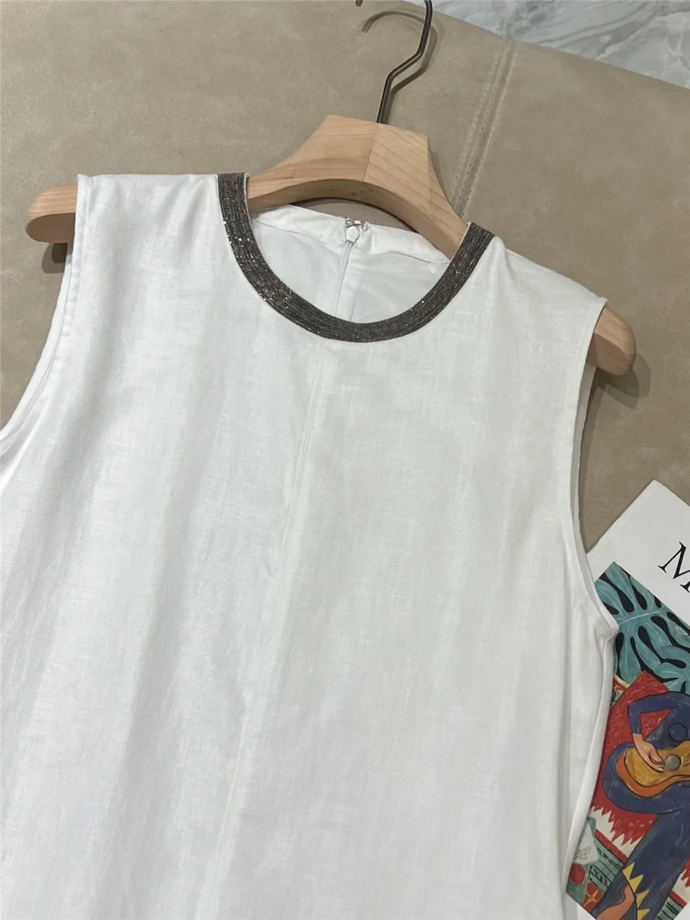Women's Crew-Neck Beaded Dress Sleeveless Casual Dresses
Women's Crew-Neck Beaded Dress Sleeveless Casual Dresses