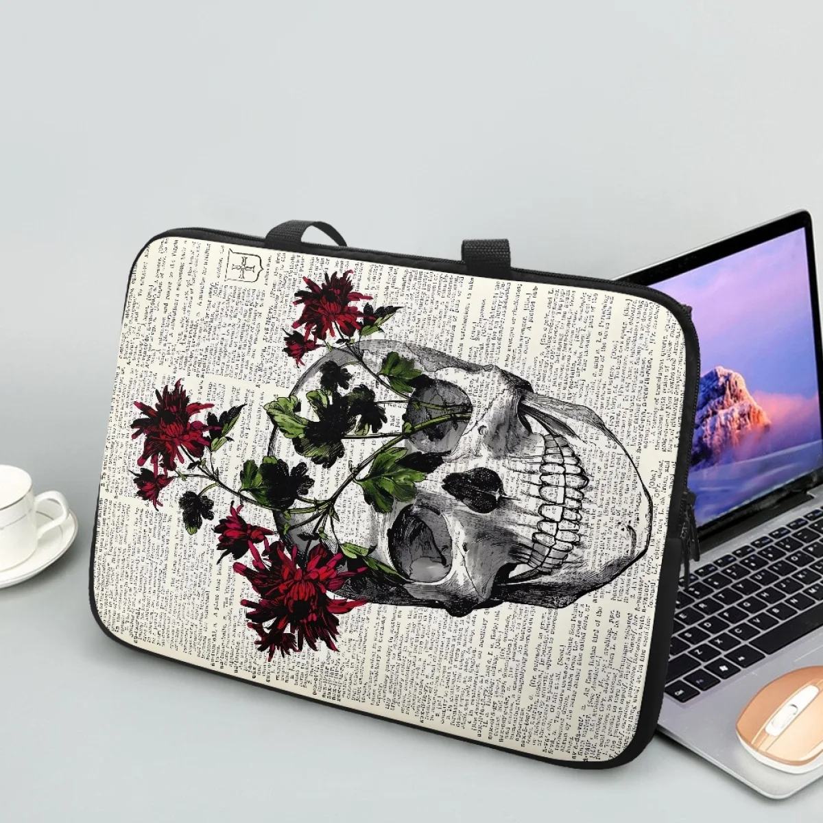 Skull Red Rose Print Fashion Laptop Case Vintage Zipper Universal Tablet Bags Computer Handbag Birthday Halloween Christmas Gift
Skull Red Rose Print Fashion Laptop Case Vintage Zipper Universal Tablet Bags Computer Handbag Birthday Halloween Christmas Gift