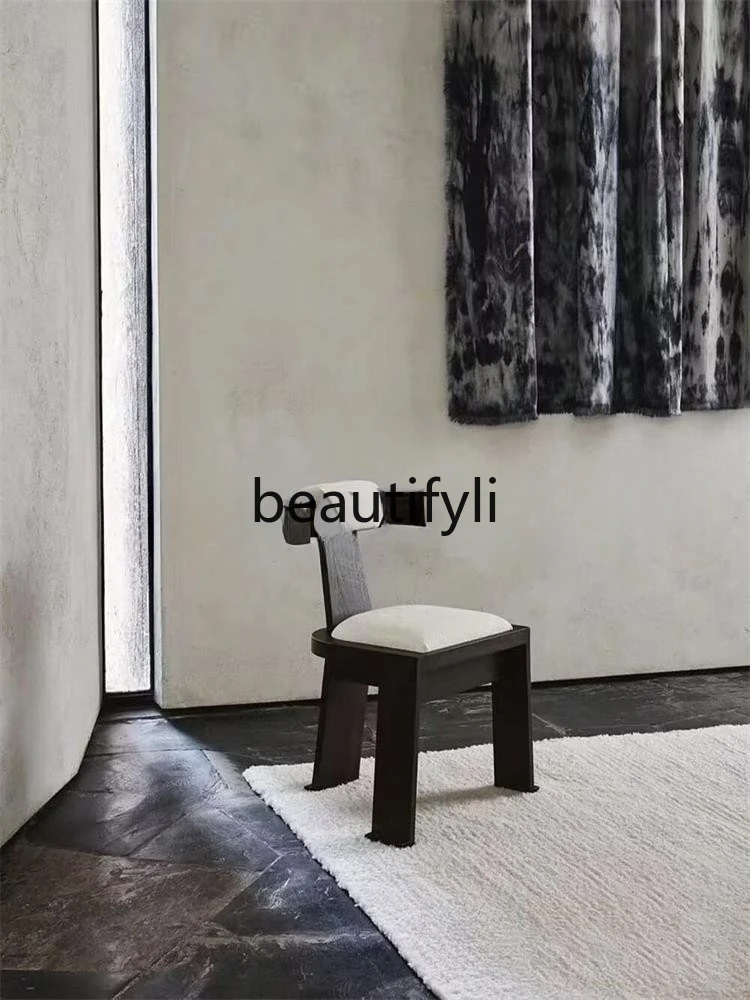 Retro style leisure chair Chinese personality creative designer chair B & B restaurant solid wood dining chair
Retro style leisure chair Chinese personality creative designer chair B & B restaurant solid wood dining chair