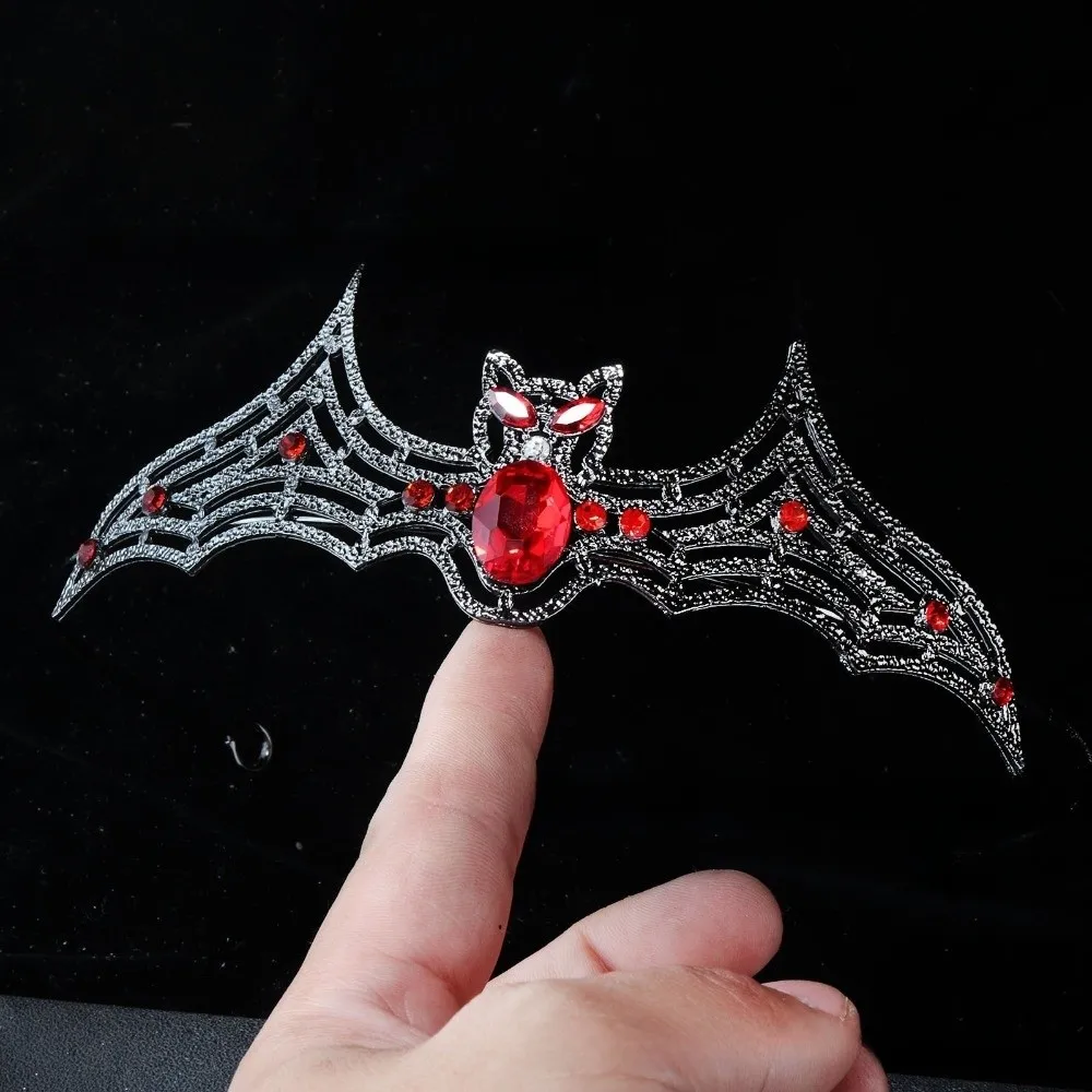Simple Metal Halloween Bat Hairband Sparkling Multicolor Rhinestone Crowns Cosplay Props Korean Style Halloween Tiara Girl
Simple Metal Halloween Bat Hairband Sparkling Multicolor Rhinestone Crowns Cosplay Props Korean Style Halloween Tiara Girl