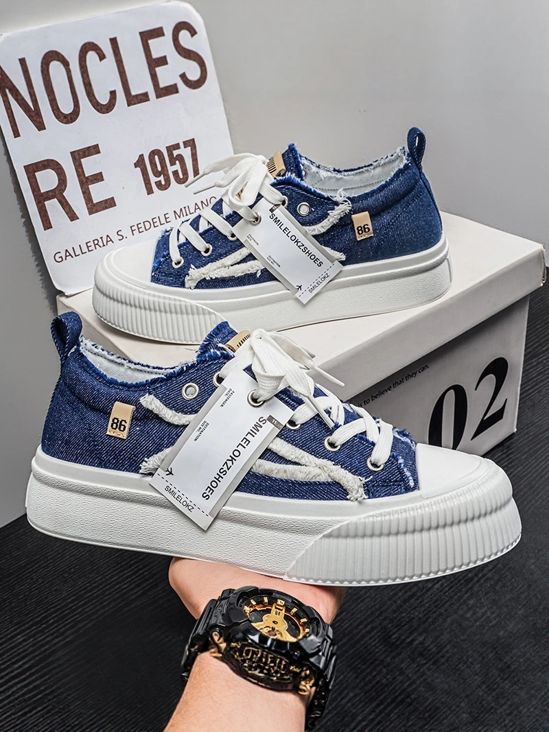 Casual Men's Canvas Shoes 2026 New Summer Trend Outdoor Sports Thick Bottom Trendy Sneakers Breathable Low Top round Toe
Casual Men's Canvas Shoes 2026 New Summer Trend Outdoor Sports Thick Bottom Trendy Sneakers Breathable Low Top round Toe