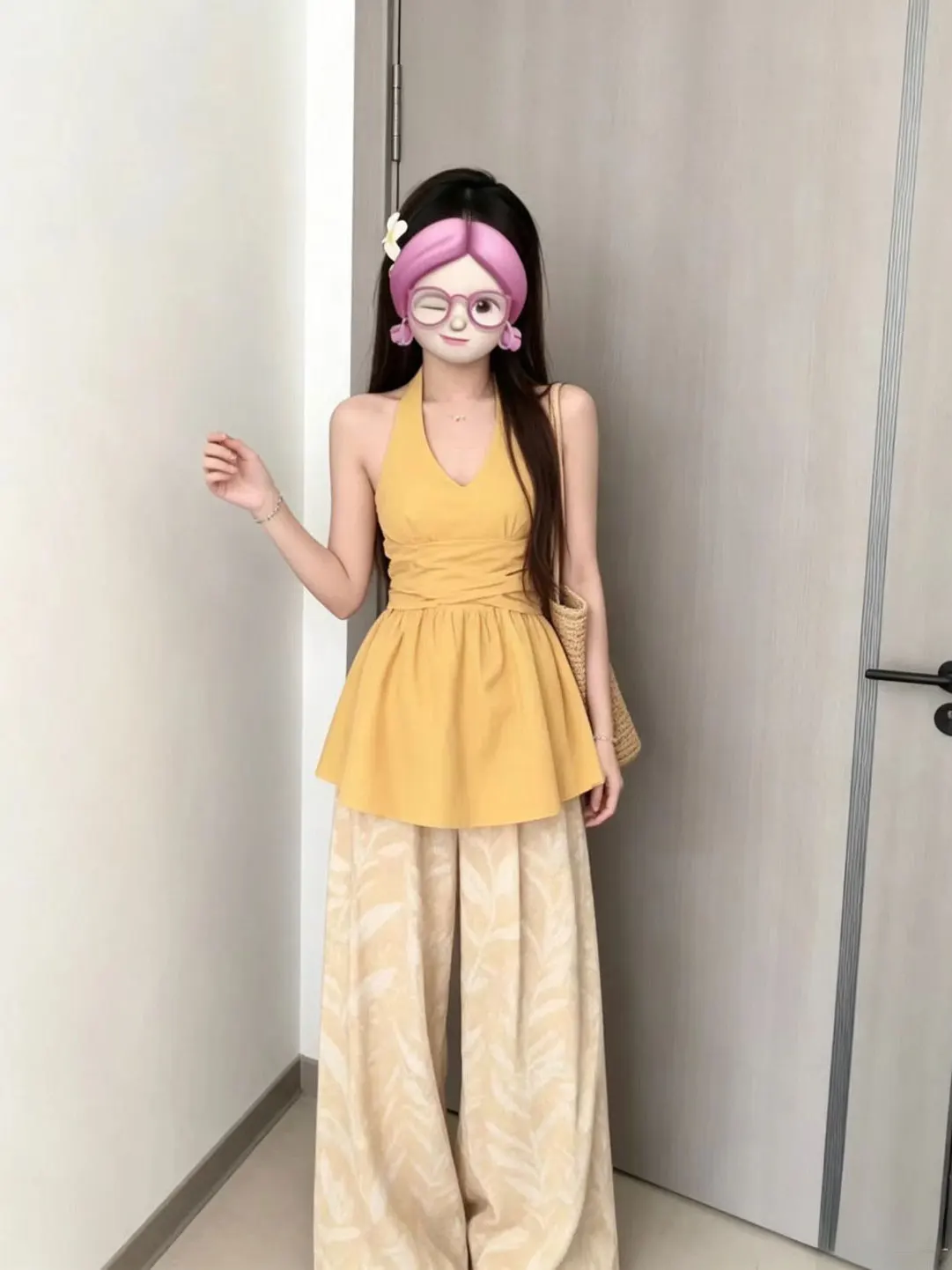 Fashionable V-Neck Strap Vest Women's Casual Summer New Style Slimming Versatile Long Pants Set High Waist Plant Floral Pattern
Fashionable V-Neck Strap Vest Women's Casual Summer New Style Slimming Versatile Long Pants Set High Waist Plant Floral Pattern
