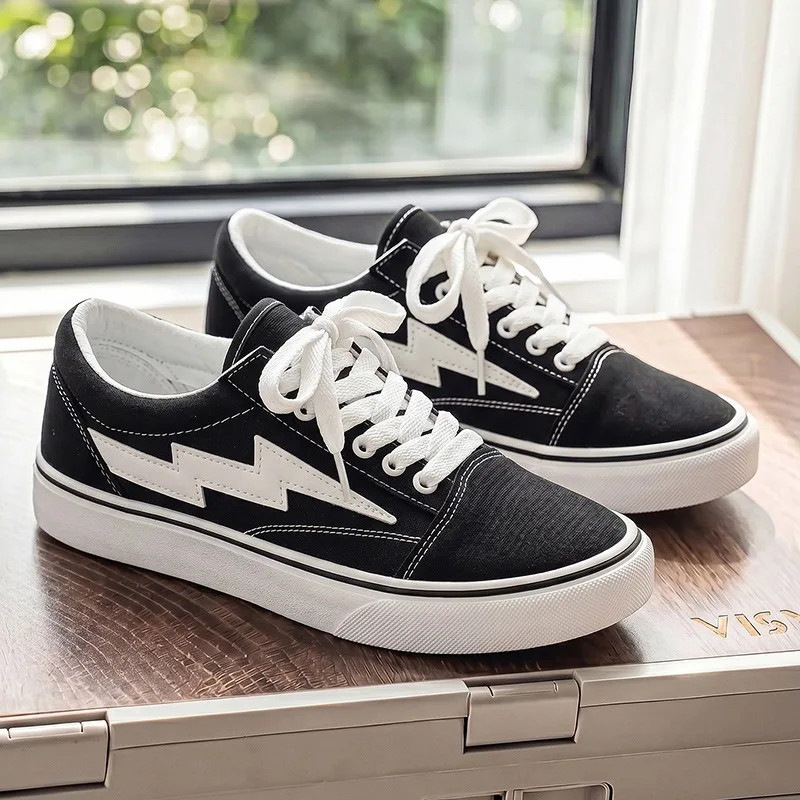 breathable canvas shoes for man black blue cloth shoes man tenis men's sneakers and casual shoes espadrillas uomo alpargatas hom
breathable canvas shoes for man black blue cloth shoes man tenis men's sneakers and casual shoes espadrillas uomo alpargatas hom