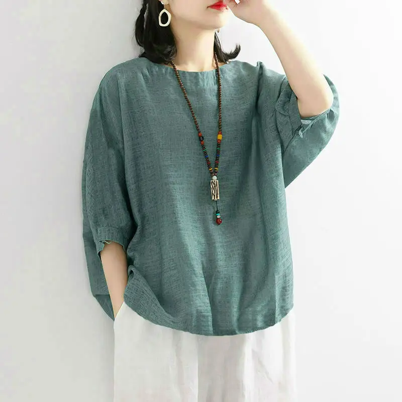 Plus Size Women's Summer Casual Solid Color Round Neck T-Shirt Loose Thin Office Lady Fashion New Arrival
Plus Size Women's Summer Casual Solid Color Round Neck T-Shirt Loose Thin Office Lady Fashion New Arrival
