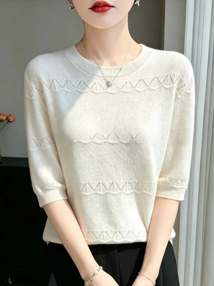 Ice Silk Hollow Knitted Top Women's Short Sleeve round Neck Summer Thin Loose Versatile Overhead Shirt Casual Style Soft Fabric
Ice Silk Hollow Knitted Top Women's Short Sleeve round Neck Summer Thin Loose Versatile Overhead Shirt Casual Style Soft Fabric