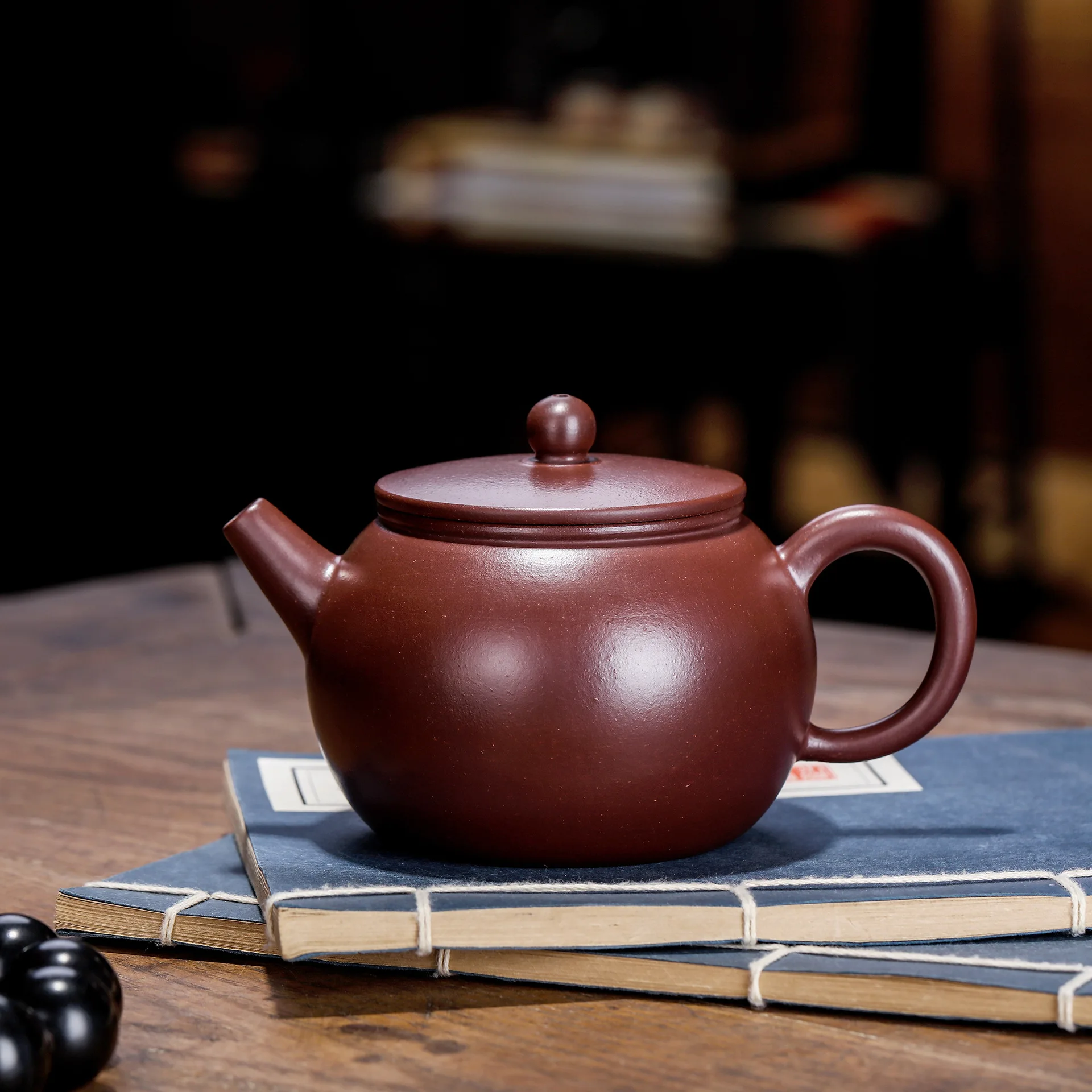 Raw ore purple vermillion clay giant wheel pot Yixing handmade teapot kettle tea pot Drinkware For Green Tea
Raw ore purple vermillion clay giant wheel pot Yixing handmade teapot kettle tea pot Drinkware For Green Tea
