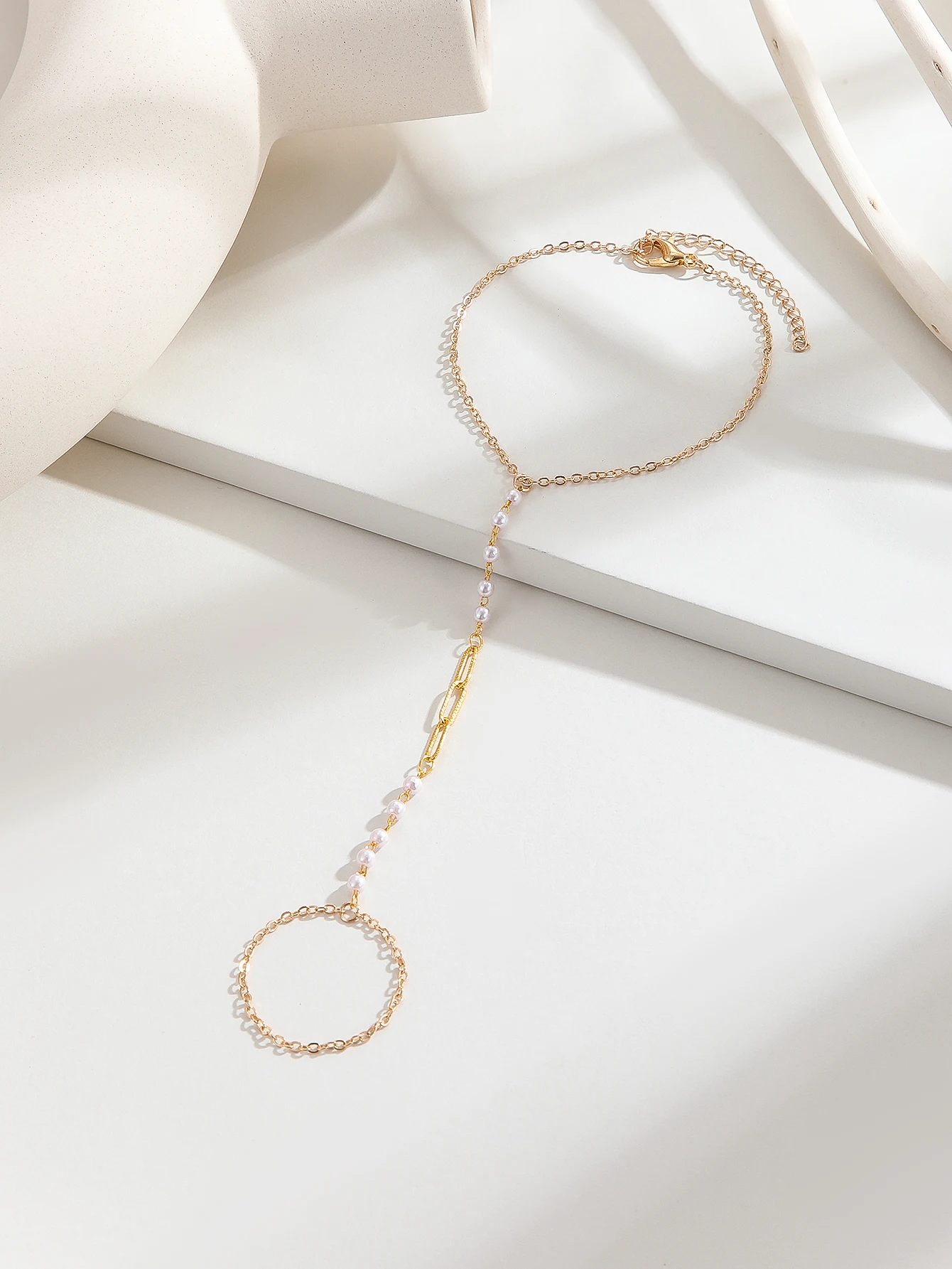 Hand Chain Bracelet Ring Hand Chain Finger Bracelet Zircon Hand Jewelry Bracelet For Women Trendy Essentials Stuff Fashion Boho
Hand Chain Bracelet Ring Hand Chain Finger Bracelet Zircon Hand Jewelry Bracelet For Women Trendy Essentials Stuff Fashion Boho