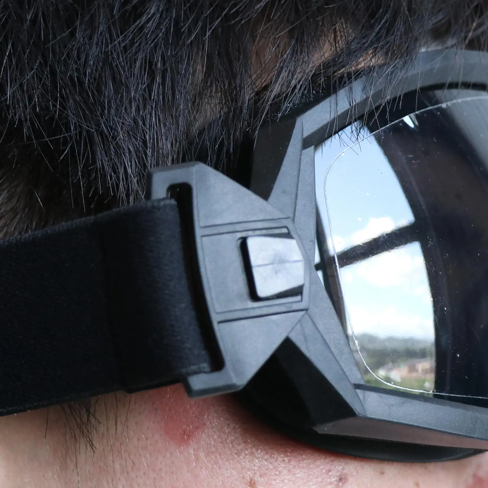 Outdoor Sports Goggles with 2 Lens Impact Resistance Shooting Goggles for Men Women Outdoors Cycling Hunting
Outdoor Sports Goggles with 2 Lens Impact Resistance Shooting Goggles for Men Women Outdoors Cycling Hunting