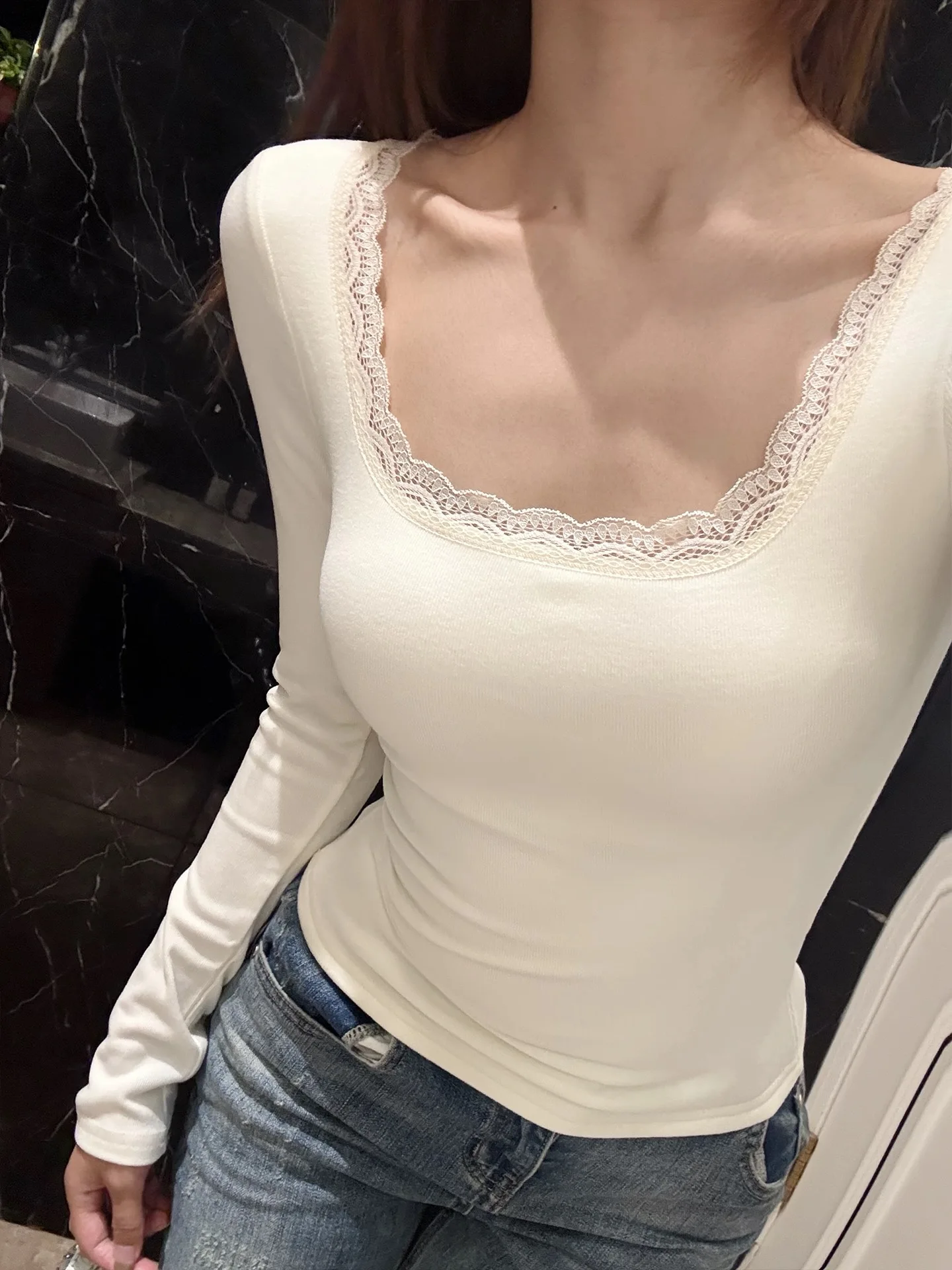 Slim Fit Long Sleeve Base Shirt 95 Cotton Lace Women's Spring Autumn New Large Size Fat MM Shoulder T-Shirt Inner Wear Outer ...
Slim Fit Long Sleeve Base Shirt 95 Cotton Lace Women's Spring Autumn New Large Size Fat MM Shoulder T-Shirt Inner Wear Outer ...
