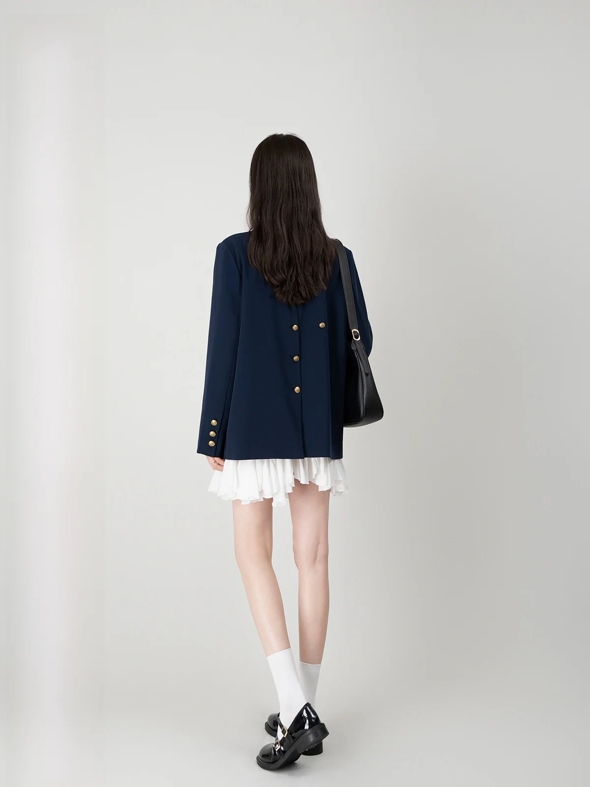 Волнистые яйца, повседневный свободный женский костюм Jaet, корейская академия отдыха, весна-осень, новая модель, длинная свеч на пуговицах
Волнистые яйца, повседневный свободный женский костюм Jaet, корейская академия отдыха, весна-осень, новая модель, длинная свеч на пуговицах