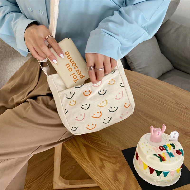 Fashion Women Crossbody Bags Classic Cute Ladies Shopping Shoulder Bags Casual Sweet Girls Handbag Simple Design Handbags
Fashion Women Crossbody Bags Classic Cute Ladies Shopping Shoulder Bags Casual Sweet Girls Handbag Simple Design Handbags