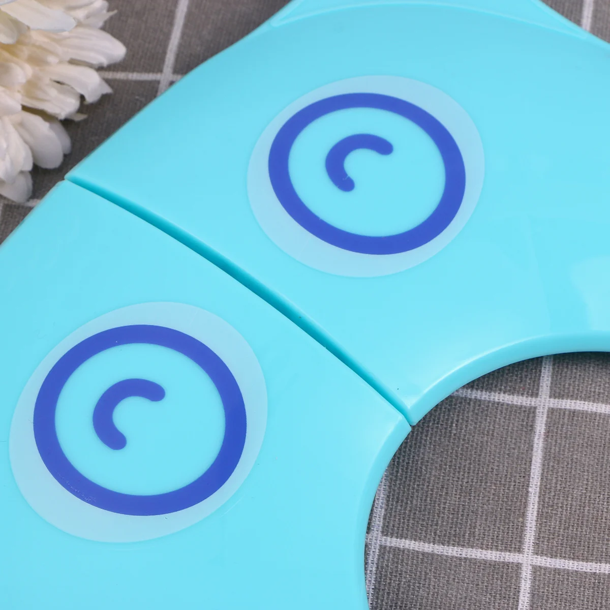 Toilet Seat Pad Foldable Lightweight Portable For Travel Home Winter Use Washable Pp Material Compact Design
Toilet Seat Pad Foldable Lightweight Portable For Travel Home Winter Use Washable Pp Material Compact Design