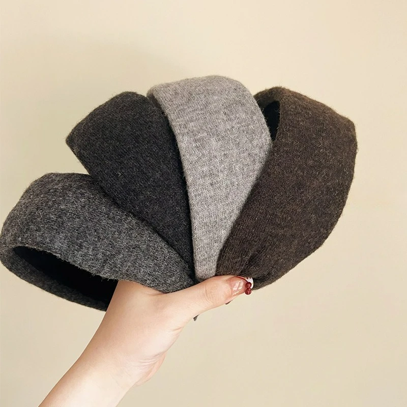 Autumn and Winter Wool Woolen High Skull Wide Version Headband Women's Versatile Outdoor Headband Hair Accessories
Autumn and Winter Wool Woolen High Skull Wide Version Headband Women's Versatile Outdoor Headband Hair Accessories