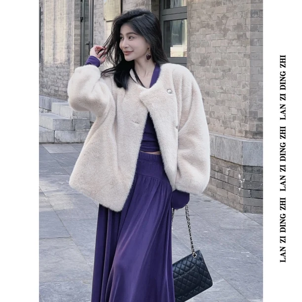 Модная зимняя верхняя одежда, женская свободная шуба с мехом, простая роскошная универсальная одежда для поездок на работу, Thiened Long Sve round Ne
Модная зимняя верхняя одежда, женская свободная шуба с мехом, простая роскошная универсальная одежда для поездок на работу, Thiened Long Sve round Ne