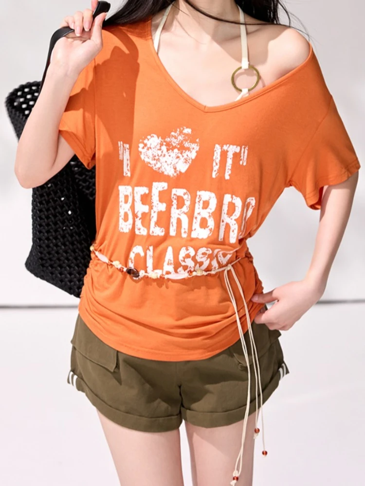 New Mock Two-Piece Halter Neck Letter Print T-Shirt Women's Summer Retro Casual Loose Short Sleeve Top Y2K Street Hot Girl Style
New Mock Two-Piece Halter Neck Letter Print T-Shirt Women's Summer Retro Casual Loose Short Sleeve Top Y2K Street Hot Girl Style
