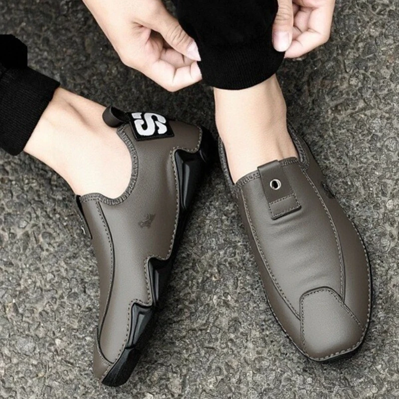 Male Loafers High-quality Design Breathable Comfortable Trendy Soft Soled Walking Shoes Daily Commuting Leisure Outdoor Shoes
Male Loafers High-quality Design Breathable Comfortable Trendy Soft Soled Walking Shoes Daily Commuting Leisure Outdoor Shoes
