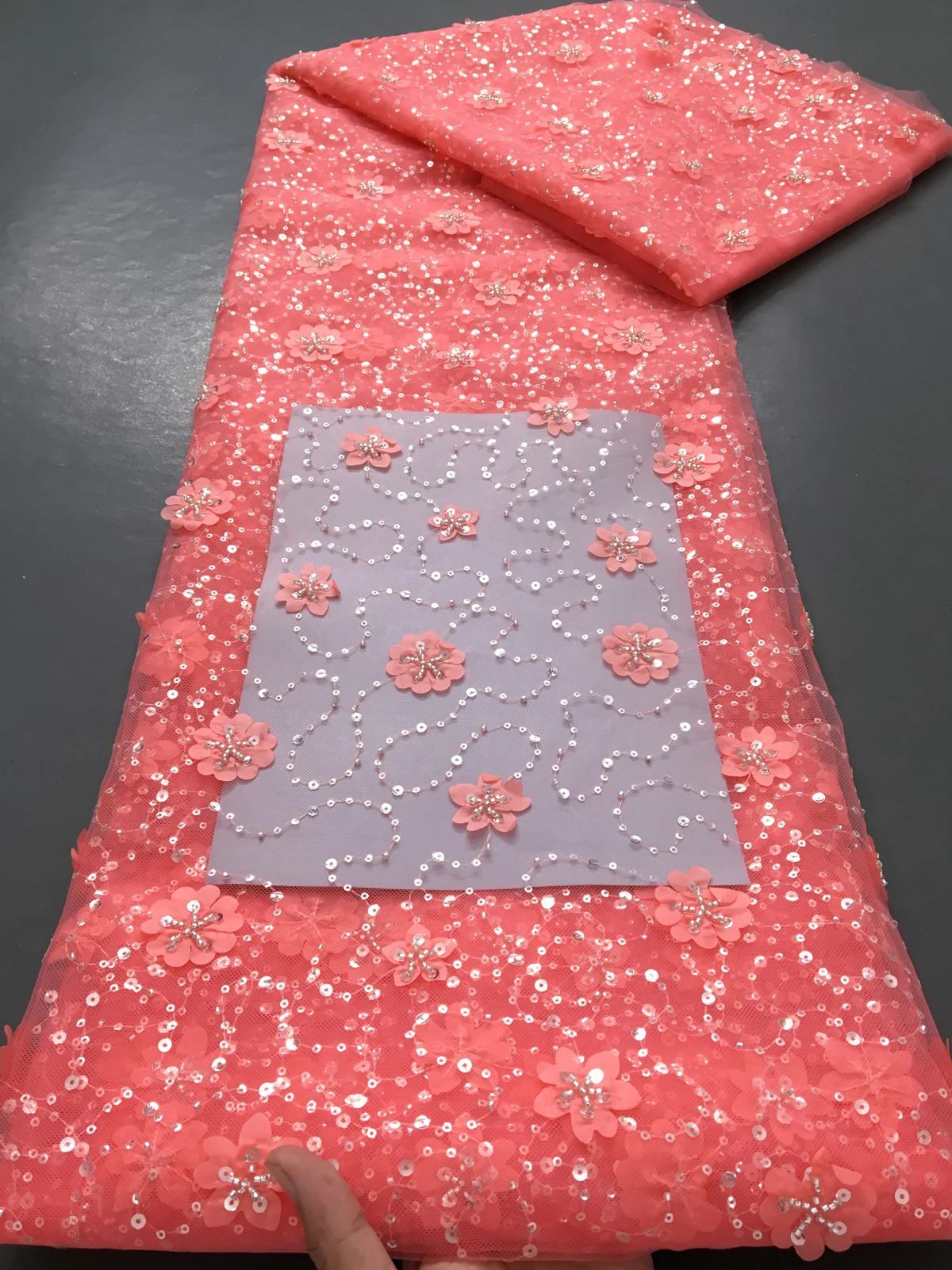 Kalume African Flowers Tulle Lace Fabric 2024 For Party Dress High Quality French Nigerian Net Lace Fabric 5Yards Sewing F4001
Kalume African Flowers Tulle Lace Fabric 2024 For Party Dress High Quality French Nigerian Net Lace Fabric 5Yards Sewing F4001