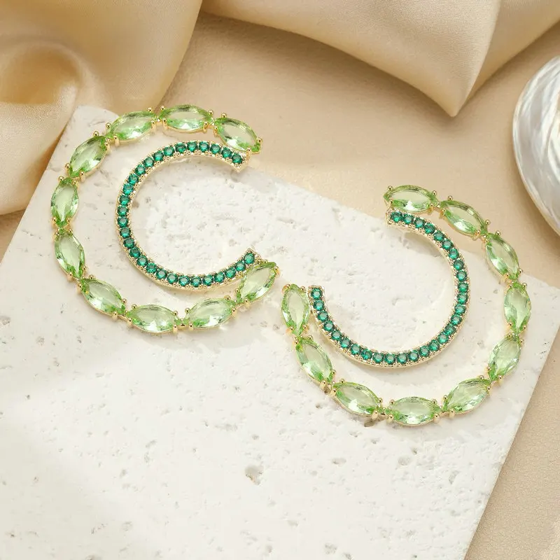 Модные женские серьги Bilincolor Fashion Big Green Half Circle Geometric Earring
Модные женские серьги Bilincolor Fashion Big Green Half Circle Geometric Earring