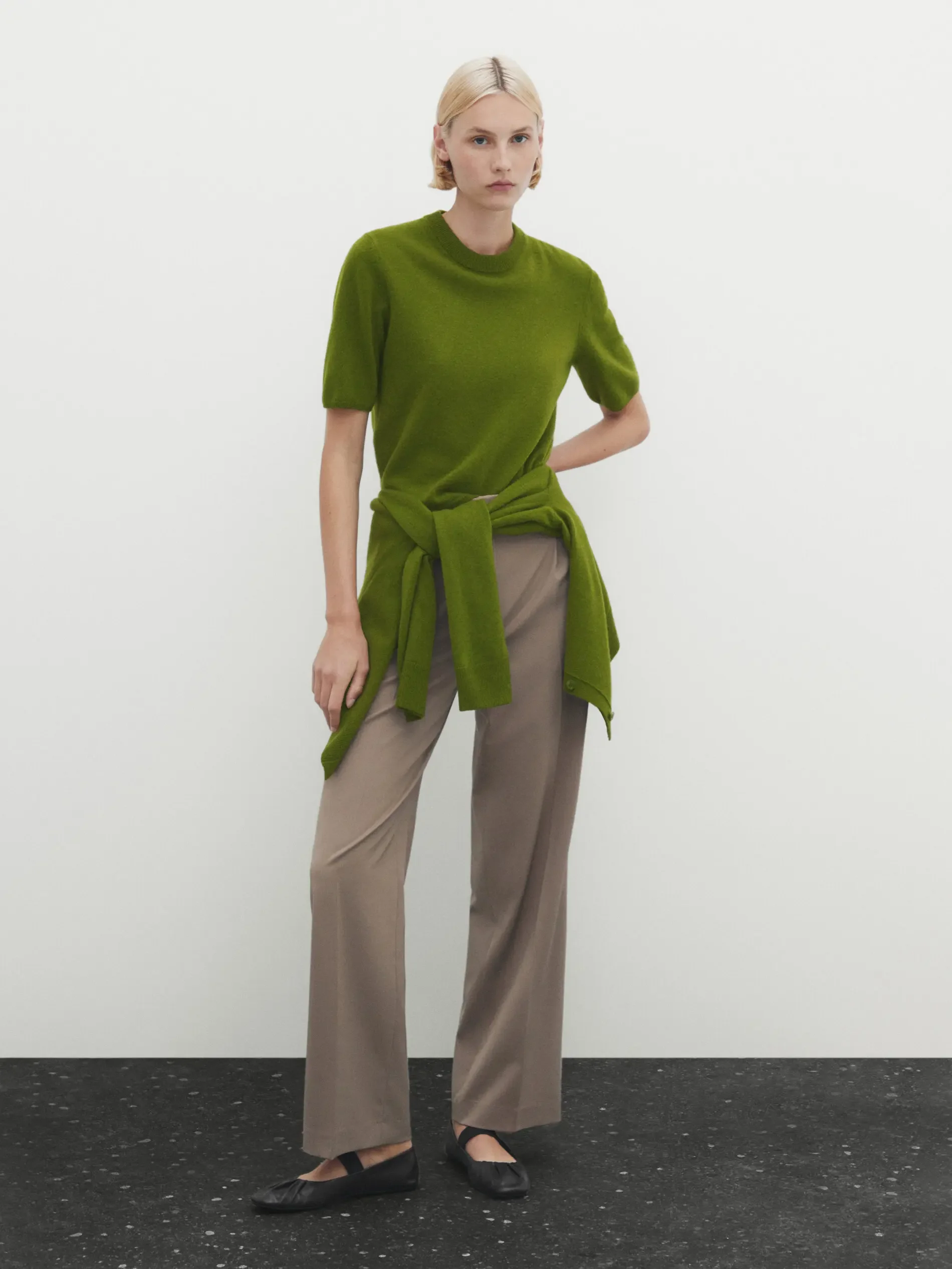 Ethereal costume 2025 massidutti spring new style of Women's casual cashmere top sweater vest
Ethereal costume 2025 massidutti spring new style of Women's casual cashmere top sweater vest