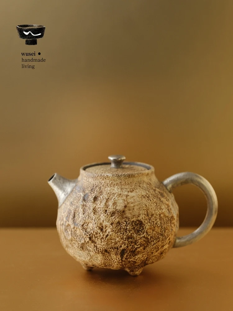 Wusei Vintage Rock Pattern Silver Plated Clay Tea Pot Natural Texture Ancient Style Ceramic Tea Kettle Handmade Crafted
Wusei Vintage Rock Pattern Silver Plated Clay Tea Pot Natural Texture Ancient Style Ceramic Tea Kettle Handmade Crafted