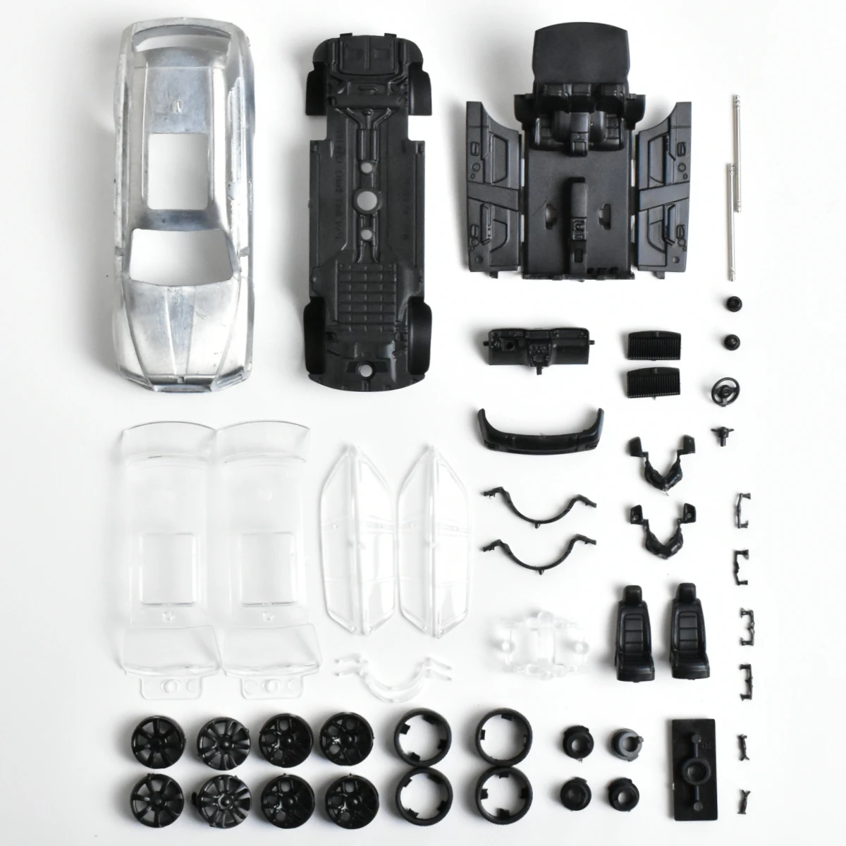 сборный диск 1:64 Cullinan сборка литой под давлением модель автомобиля ручной работы
сборный диск 1:64 Cullinan сборка литой под давлением модель автомобиля ручной работы