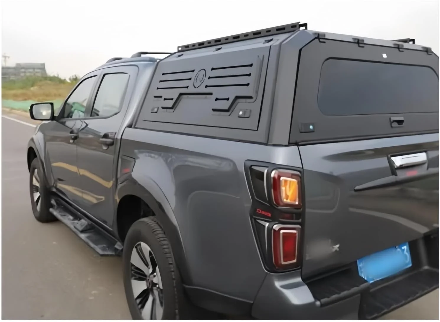 Customized Universal Manganese Steel Pickup Truck 4X4 Topper Cover Italic Cover Hardtop Canopy for Gladiator Bed Cap
Customized Universal Manganese Steel Pickup Truck 4X4 Topper Cover Italic Cover Hardtop Canopy for Gladiator Bed Cap