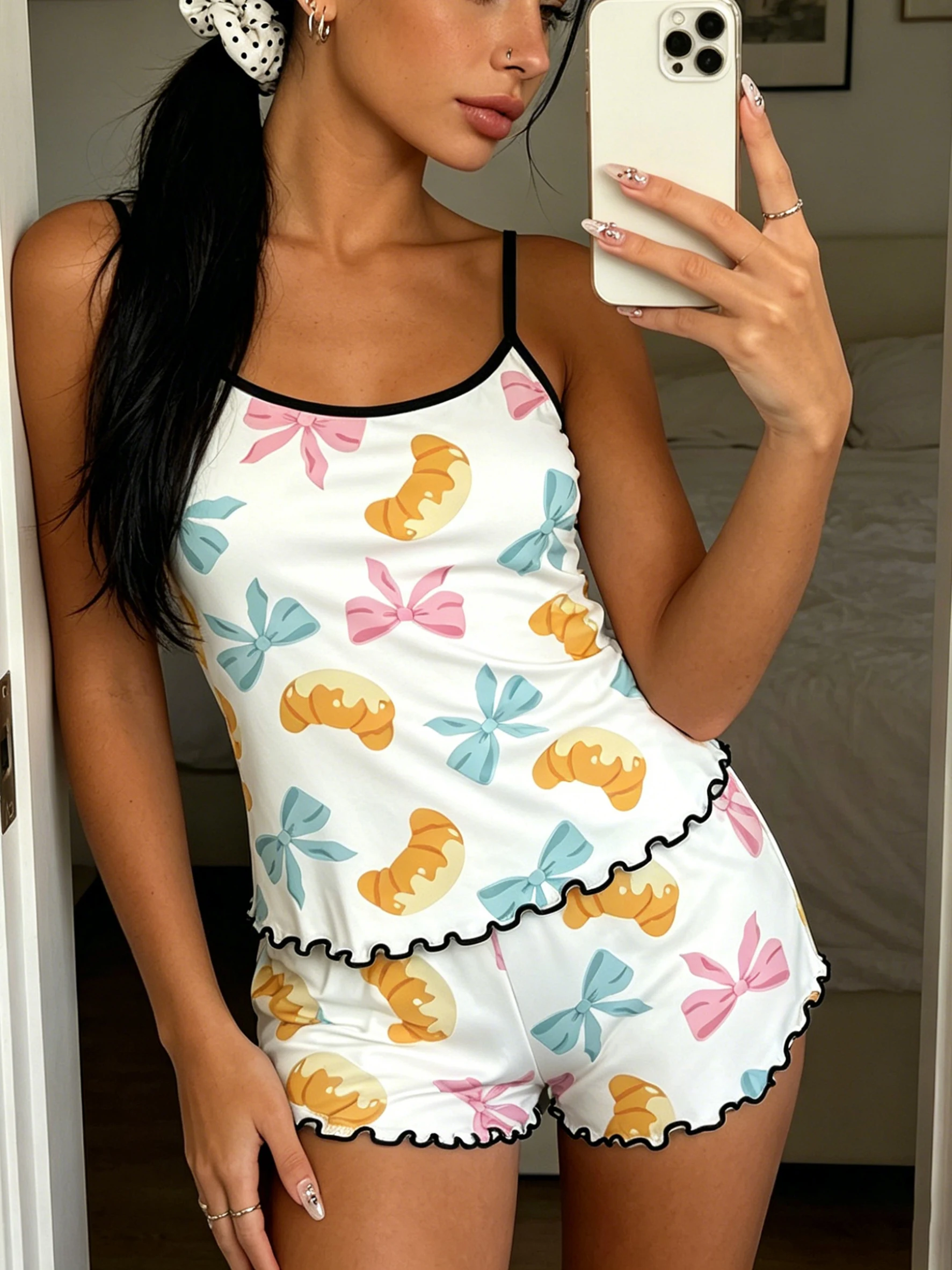 Women Ruffle Trim Pajama Set Spaghetti Strap Round Neck Sleeveless Cami & Shorts Spring Summer Fall Aesthetic Croissant Print
Women Ruffle Trim Pajama Set Spaghetti Strap Round Neck Sleeveless Cami & Shorts Spring Summer Fall Aesthetic Croissant Print