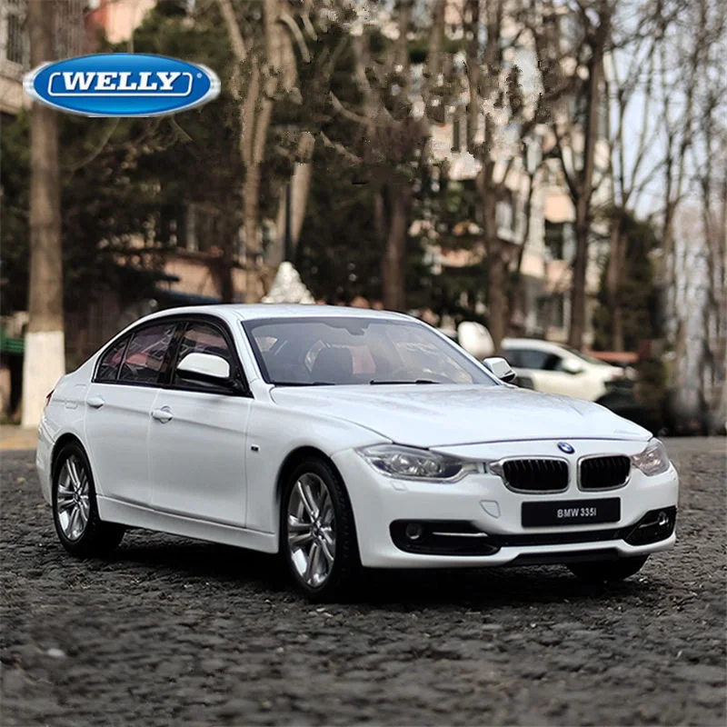 Welly 1:24 BMW 3 Series 335i 335 Alloy Car Model Diecasts Metal Vehicles Car Model High Simulation Collection Childrens Toy Gift
Welly 1:24 BMW 3 Series 335i 335 Alloy Car Model Diecasts Metal Vehicles Car Model High Simulation Collection Childrens Toy Gift
