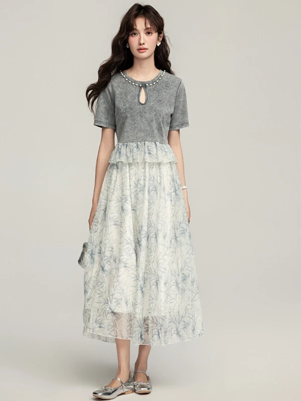 Fashionable Grey Short Sleeve Top And Half Skirt Two Piece Set for Women High End Stylish Ensemble Summer New Arrival
Fashionable Grey Short Sleeve Top And Half Skirt Two Piece Set for Women High End Stylish Ensemble Summer New Arrival
