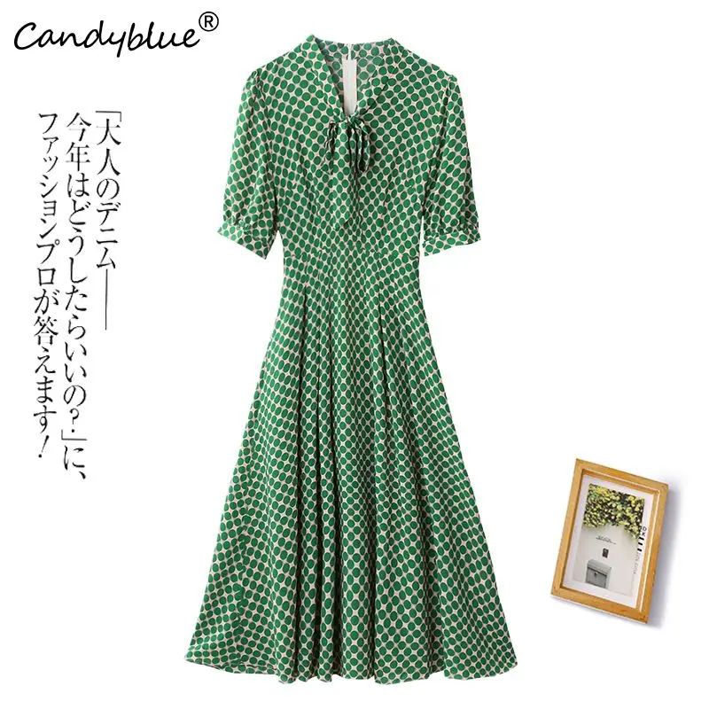 Green Print Bow Loose Comfortable Waist Women's Dress 2023 Half Sleeve V-Neck Elegant Mid-Calf Chiffon Dresses For Women Autumn
Green Print Bow Loose Comfortable Waist Women's Dress 2023 Half Sleeve V-Neck Elegant Mid-Calf Chiffon Dresses For Women Autumn