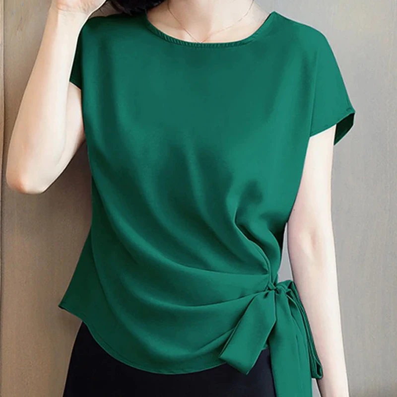 Women's Silk Short-Sleeved Blouse and Tops Green Bow Shirts Women's Clothing Office Lady New Summer 9899
Women's Silk Short-Sleeved Blouse and Tops Green Bow Shirts Women's Clothing Office Lady New Summer 9899