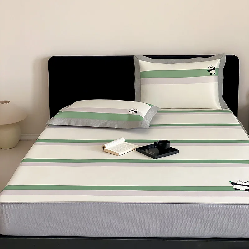 Настраиваемый детский коврик, лето 2024, новый коврик из ледяного шелка, который можно стирать в машине, набор из трех предметов
Настраиваемый детский коврик, лето 2024, новый коврик из ледяного шелка, который можно стирать в машине, набор из трех предметов