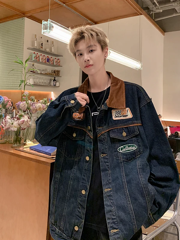 Мужская джинсовая куртка в стиле ретро, весна-осень, с цветным воротником, рабочая одежда, модная повседневная куртка свободного кроя для молодежи...
Мужская джинсовая куртка в стиле ретро, весна-осень, с цветным воротником, рабочая одежда, модная повседневная куртка свободного кроя для молодежи...