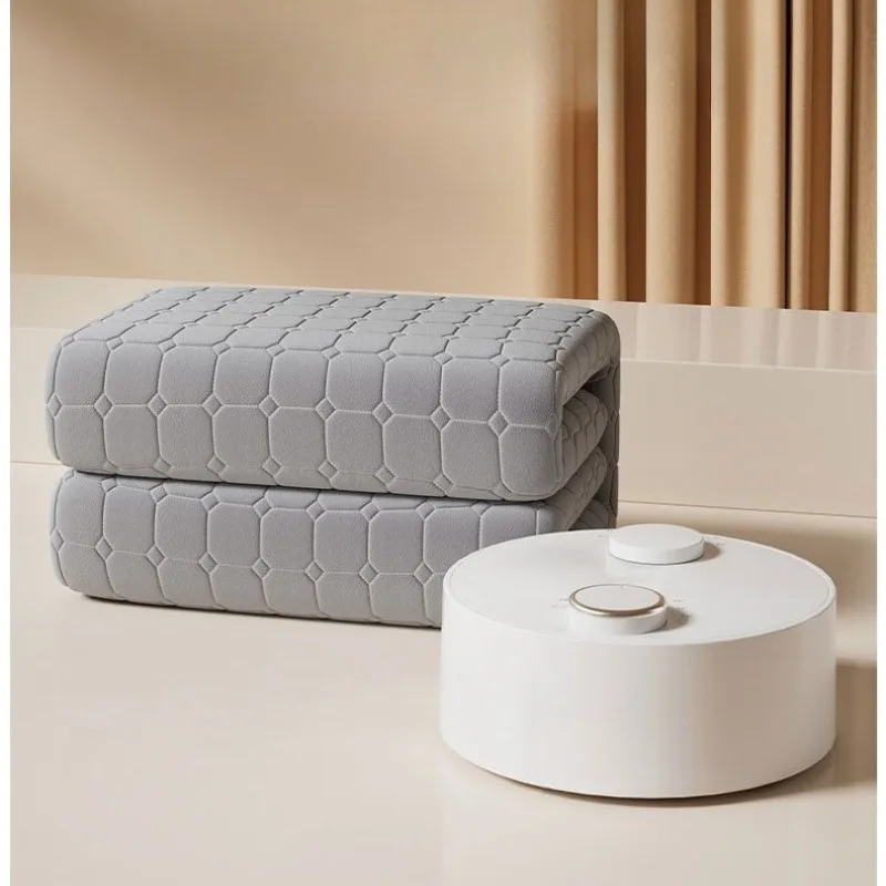 Plumbing and electric blanket Plumbing blanket water circulation electric mattress single 1.2 meters x 1.8 meters
Plumbing and electric blanket Plumbing blanket water circulation electric mattress single 1.2 meters x 1.8 meters