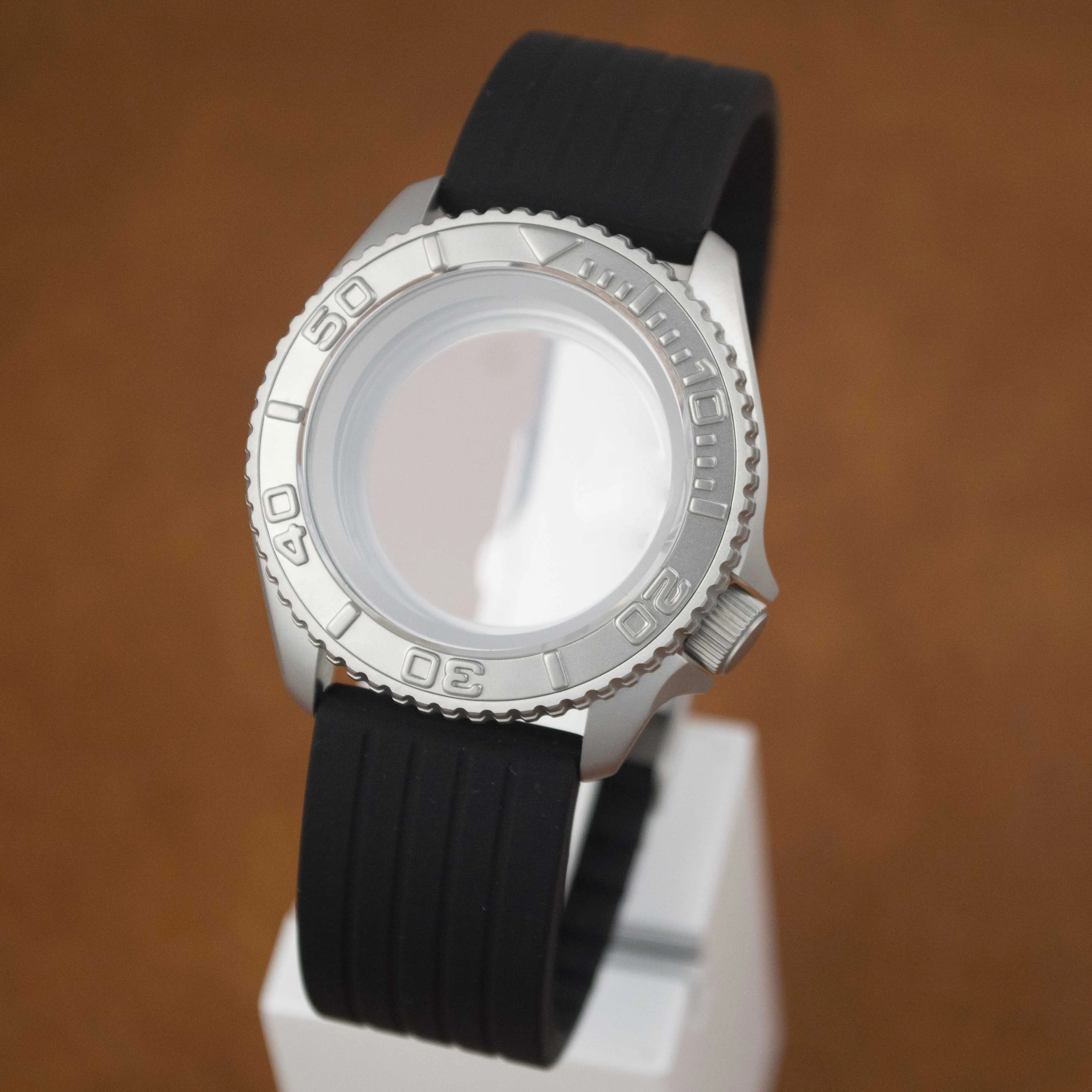 42mm Black Stainless Steel Watch Case For SKX007 Rubber Silicone Strap 10ATM Waterproof Compatible with NH34/NH35/NH36 Movement
42mm Black Stainless Steel Watch Case For SKX007 Rubber Silicone Strap 10ATM Waterproof Compatible with NH34/NH35/NH36 Movement