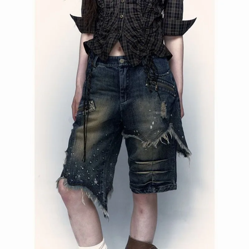 Deeptown Y2k Vintage Washed Women Short Jeans Harajuku Irregular Tassel Wide Leg Jorts Baggy Korean Fashion Streetwear Summer
Deeptown Y2k Vintage Washed Women Short Jeans Harajuku Irregular Tassel Wide Leg Jorts Baggy Korean Fashion Streetwear Summer