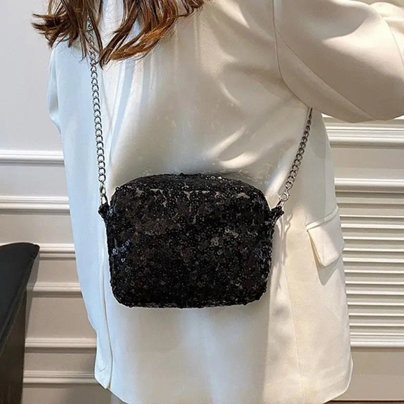 Glittering Evening Bag for Ladies Sparkling Sequined Purse with Shoulder Chain 20CA
Glittering Evening Bag for Ladies Sparkling Sequined Purse with Shoulder Chain 20CA