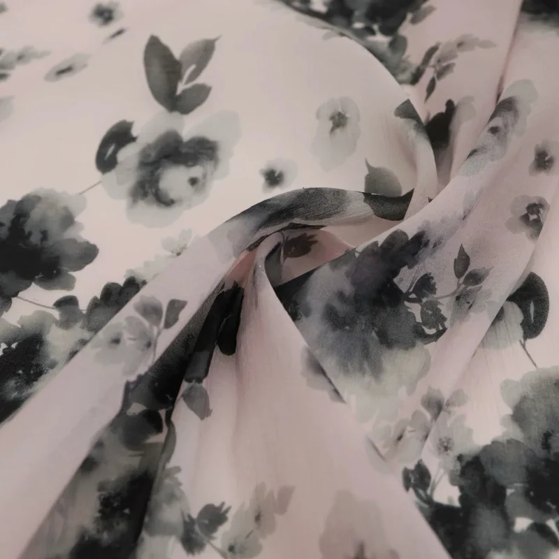 Pink Watercolor Rose Ink Pattern Draping Sheer Lightweight Fine Water Ripple Frosted Chiffon Organza Fabric Hanfu DIY Fashion
Pink Watercolor Rose Ink Pattern Draping Sheer Lightweight Fine Water Ripple Frosted Chiffon Organza Fabric Hanfu DIY Fashion