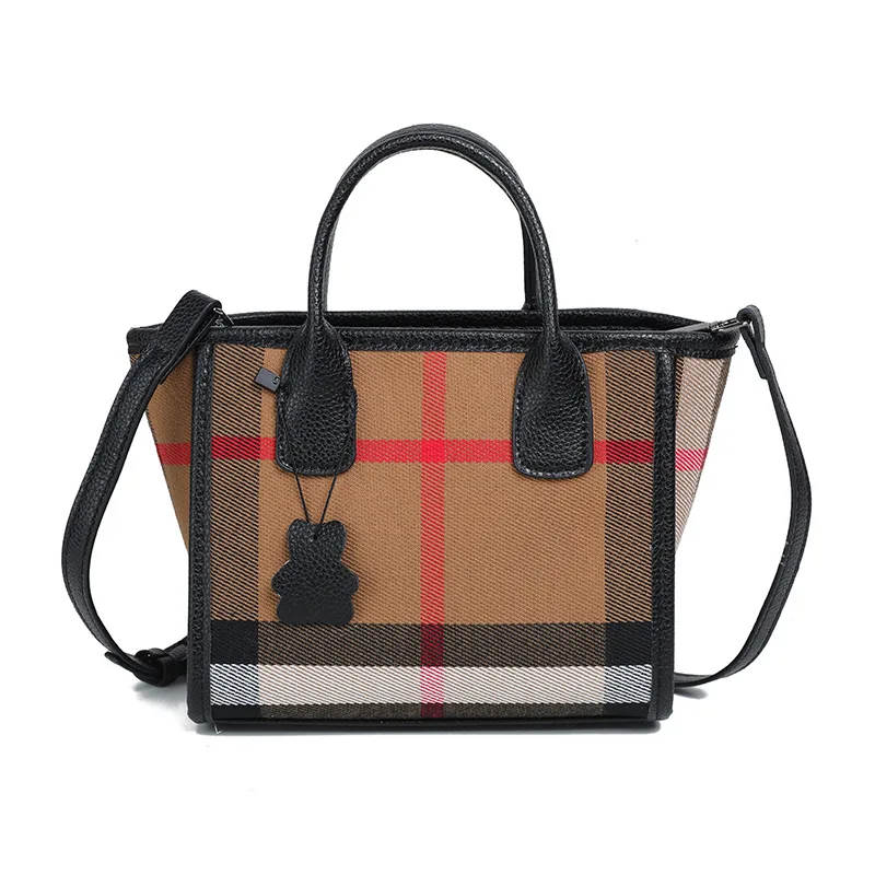 Minimalist Diaper Bag Designer Leather Crossbody Handbag For Ladies Vintage Fashionable Simple Casual Trendy
Minimalist Diaper Bag Designer Leather Crossbody Handbag For Ladies Vintage Fashionable Simple Casual Trendy