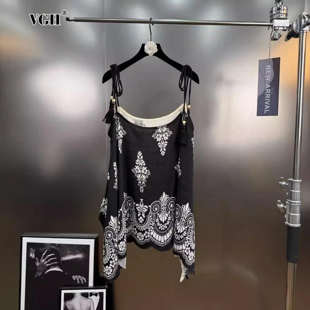 VGH Colorblock Printed Suspender Top for Women Square Collar Sleeveless Patchwork Irregular Hem Holiday Loose Vest Female Summer
VGH Colorblock Printed Suspender Top for Women Square Collar Sleeveless Patchwork Irregular Hem Holiday Loose Vest Female Summer