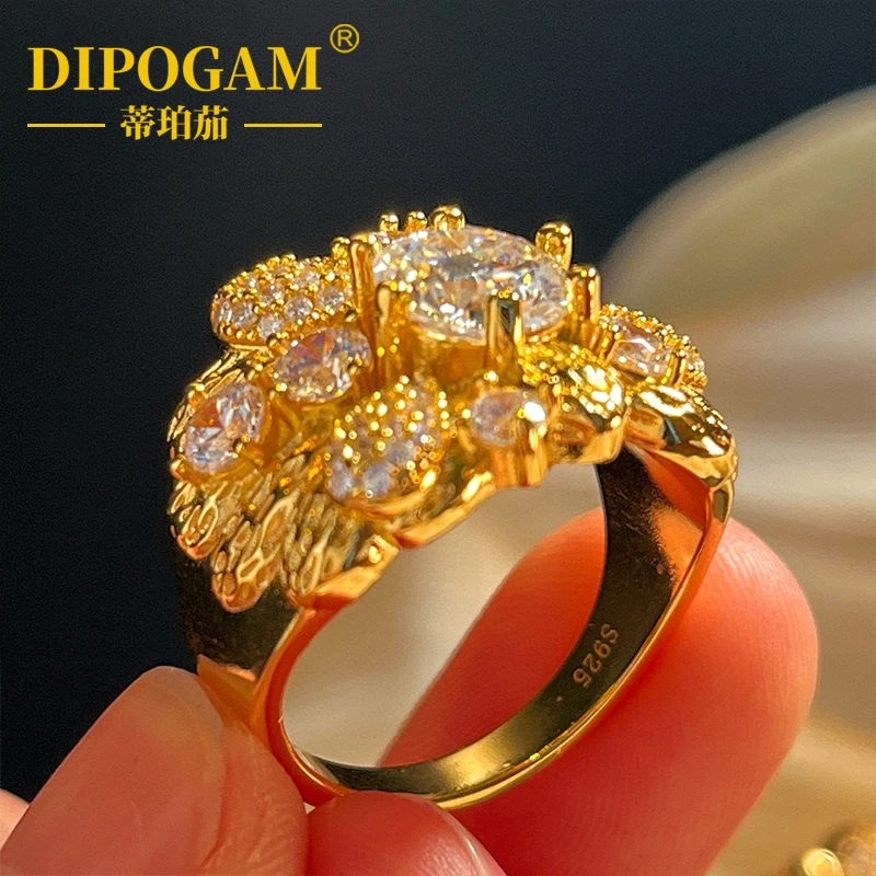 Кольцо с бриллиантом из чистого серебра 925 пробы, золотого цвета, 2 карата, с муассанитом для пар и женщин, простое и модное универсальное кольцо
Кольцо с бриллиантом из чистого серебра 925 пробы, золотого цвета, 2 карата, с муассанитом для пар и женщин, простое и модное универсальное кольцо