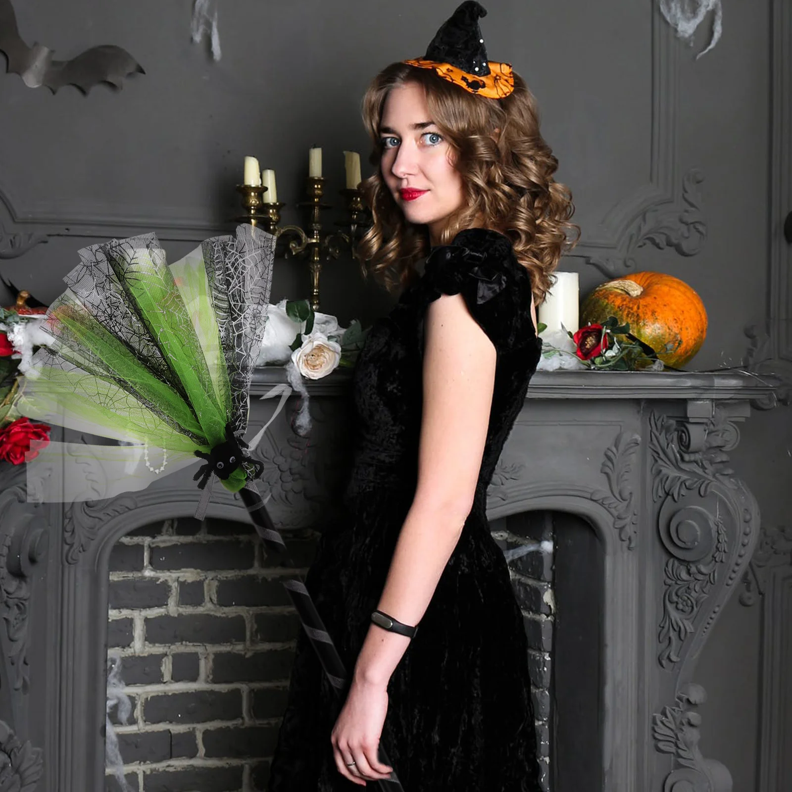 Halloween Witch Decorative Prop for Party Fabric Witch Broom nament Stage Background Cosplay Gift
Halloween Witch Decorative Prop for Party Fabric Witch Broom nament Stage Background Cosplay Gift
