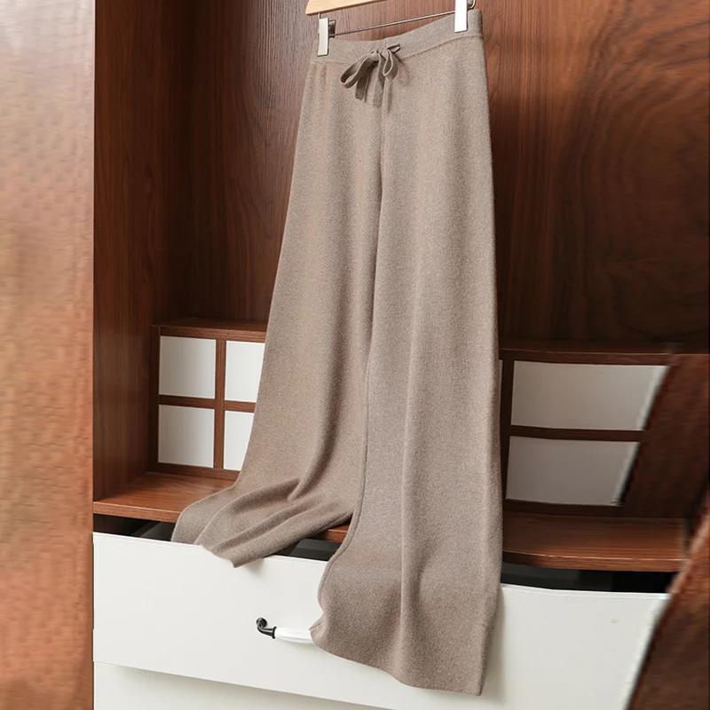 Ele High Waist Drapey Wide Leg Pants Women's Camere Knitted Floor-Length Casual Pants Versatile White Casual Trousers
Ele High Waist Drapey Wide Leg Pants Women's Camere Knitted Floor-Length Casual Pants Versatile White Casual Trousers