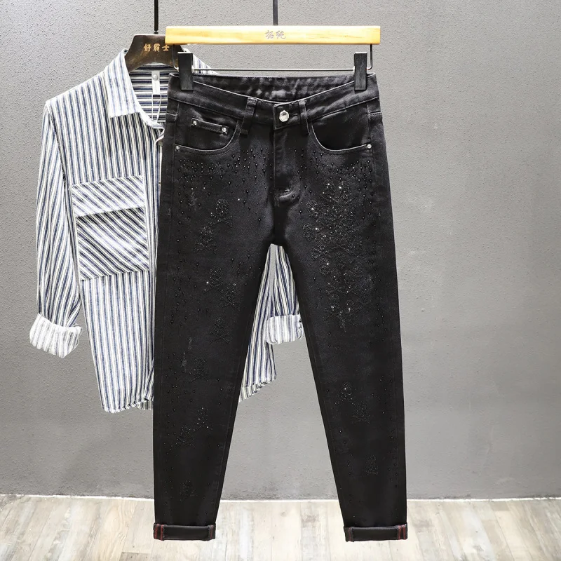 Men's Luxury Black Jeans 2024 New Fashion Slim Fit Skinny Rhinestone Print Design Stretch Casual Pants
Men's Luxury Black Jeans 2024 New Fashion Slim Fit Skinny Rhinestone Print Design Stretch Casual Pants