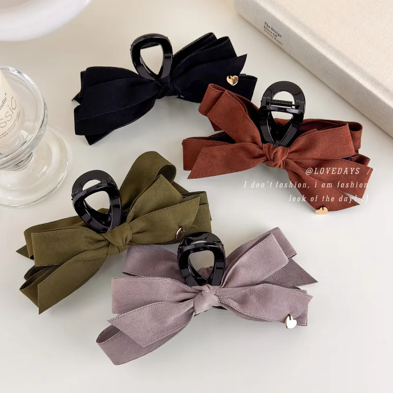 Hair Claw Large Velvet Bow Fabric Autumn Winter Elegant Textured Back Head Clip for Women Premium Durable Comfortable Versatile
Hair Claw Large Velvet Bow Fabric Autumn Winter Elegant Textured Back Head Clip for Women Premium Durable Comfortable Versatile